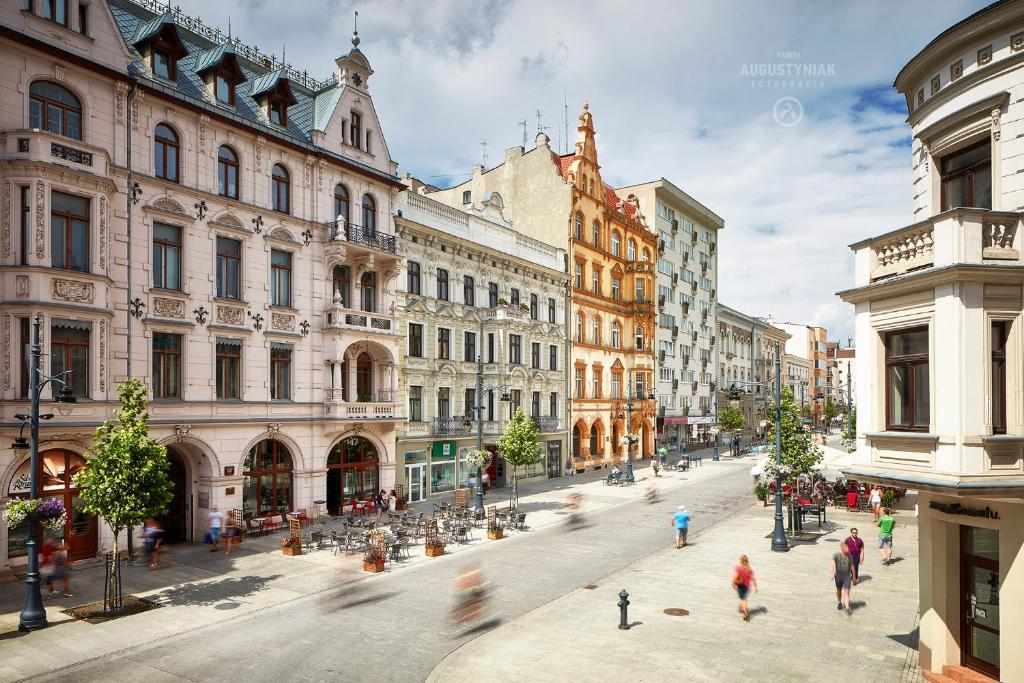Piotrkowska Street in the centre of Łódź